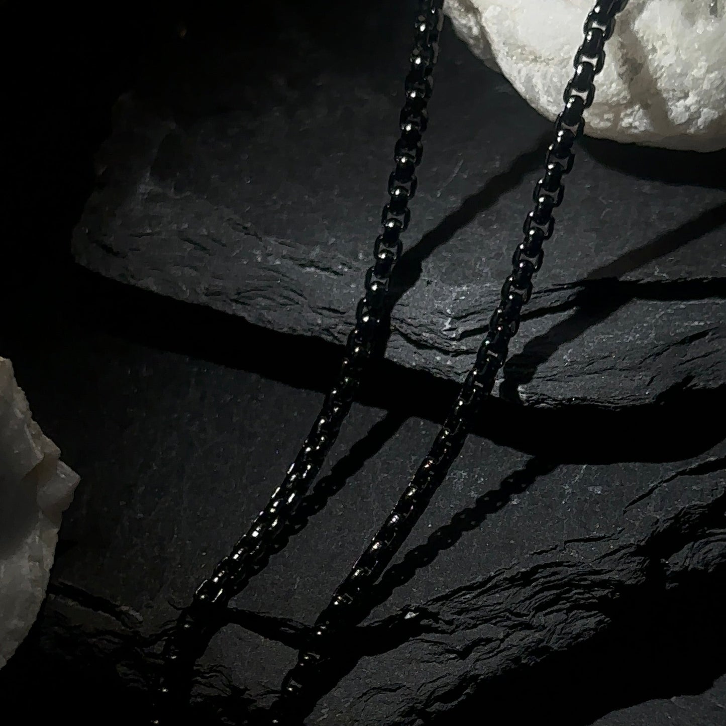 Black Square Rolo Chain