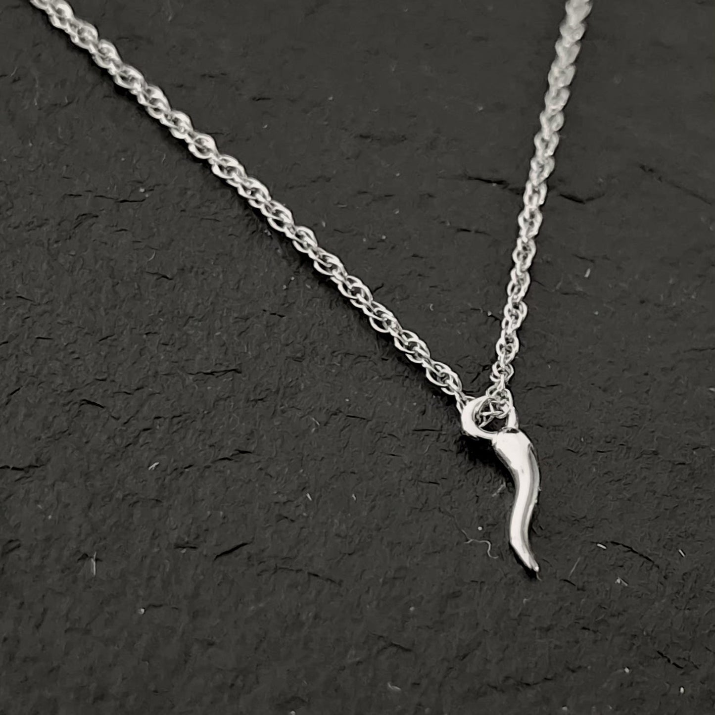 Cornicello Chilli Pepper Pendant