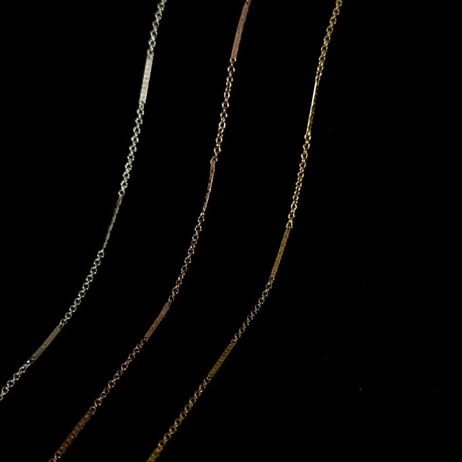 Dapped Long Bar Chain