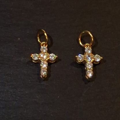 Rounded Zircon Cross Pendant