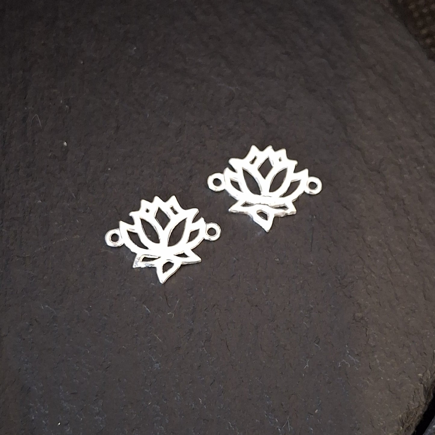 Lotus Flower Connector
