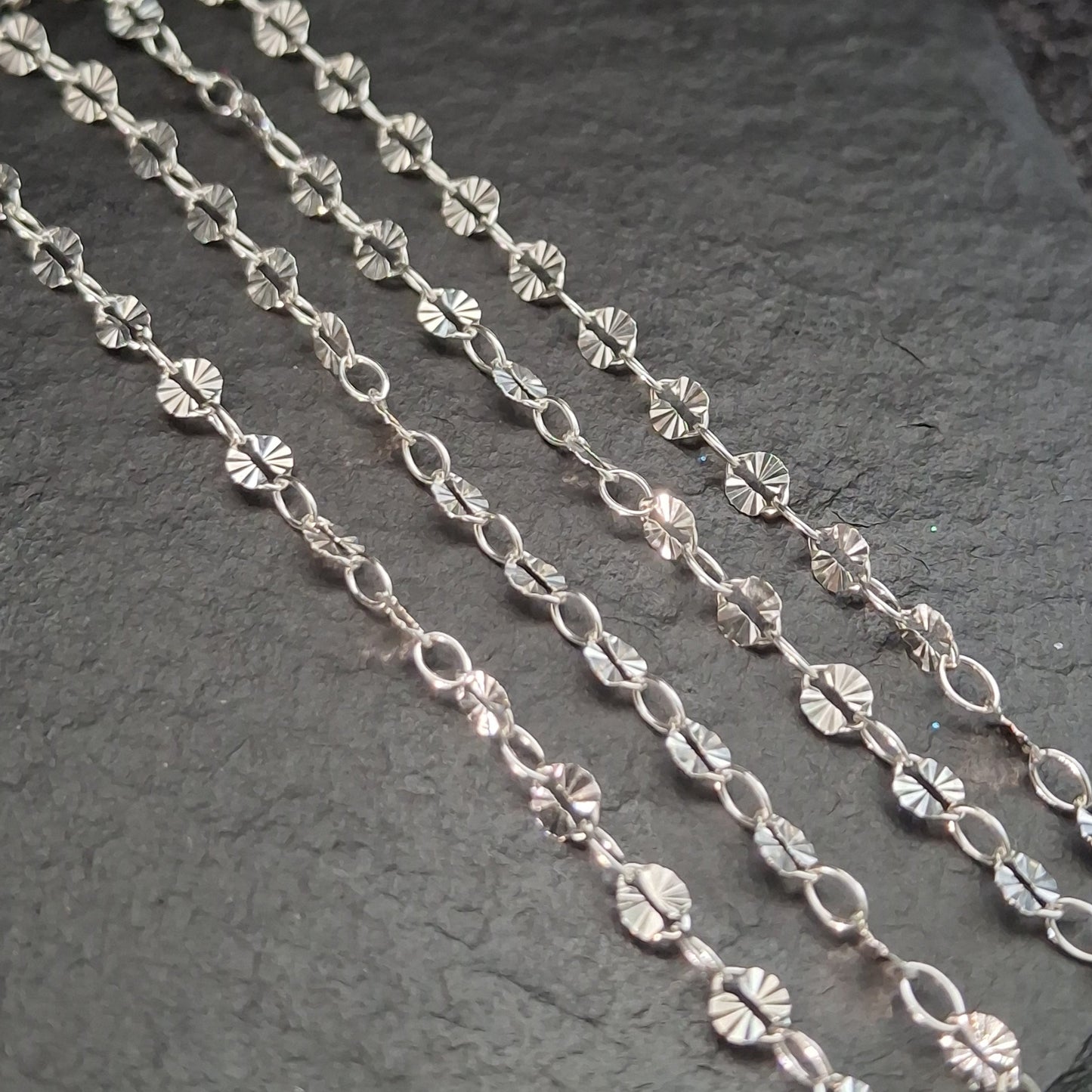 Sunburst Chain