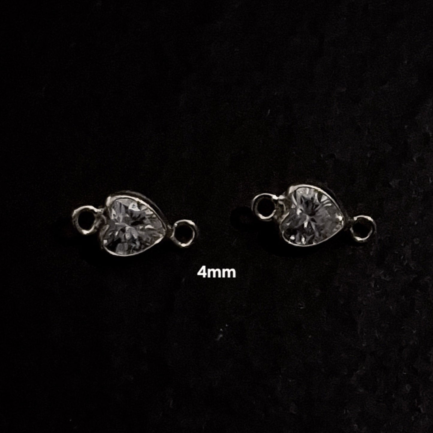 Vertical Heart Connector