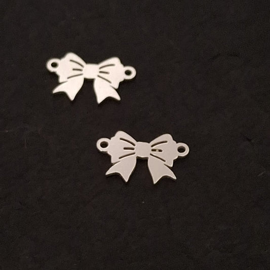 Small Bow Connector