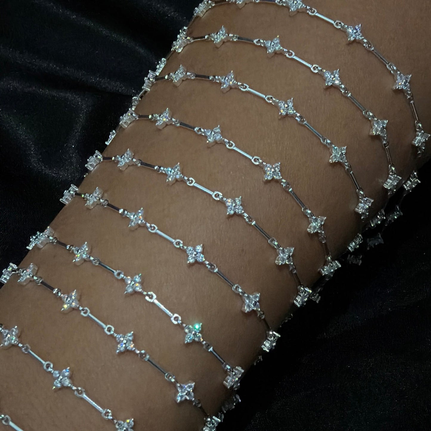 Clover Zircon Bar Chain