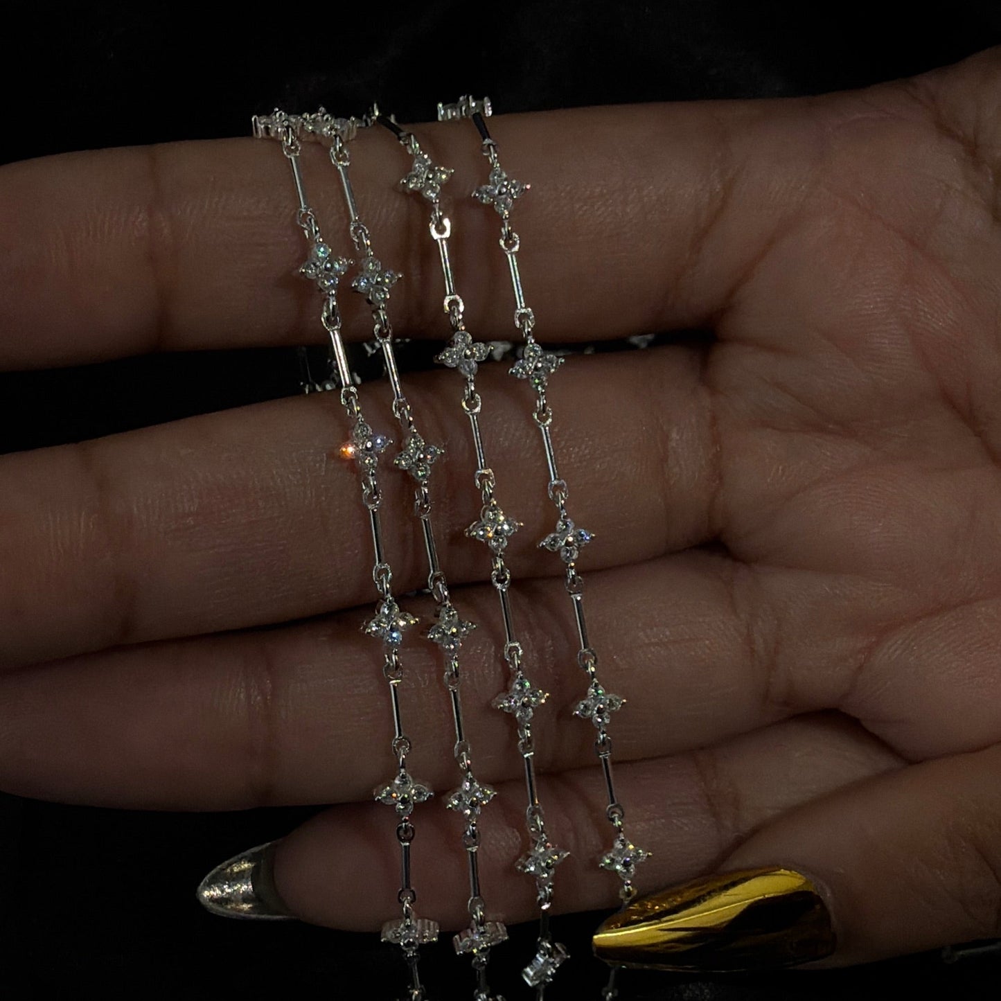 Clover Zircon Bar Chain