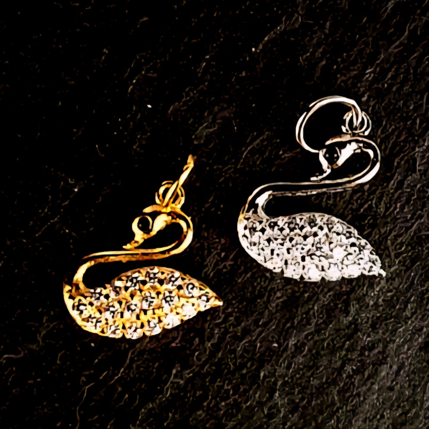 Swan Zircon Pendant