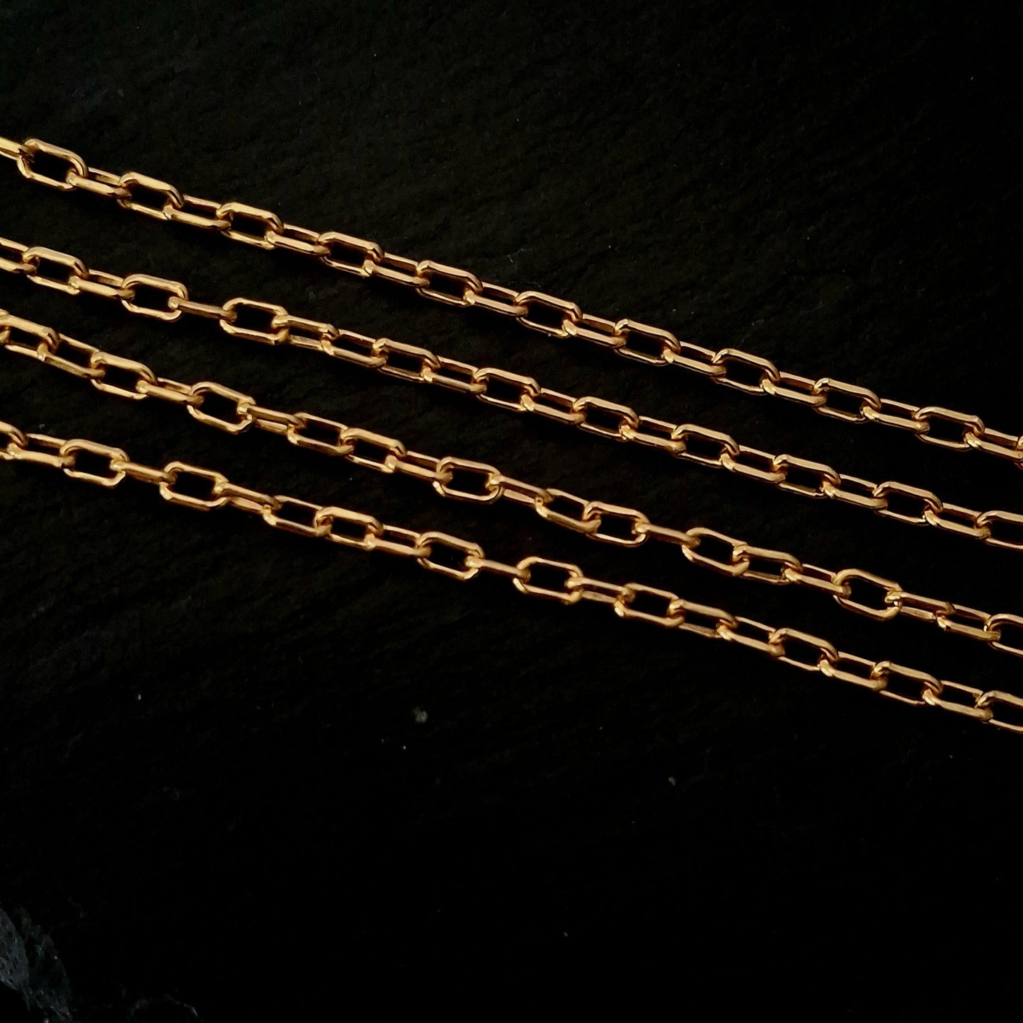 Thick PaperClip Chain