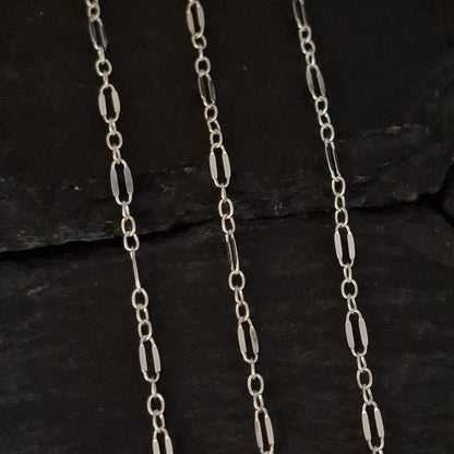 Large Lip Chain