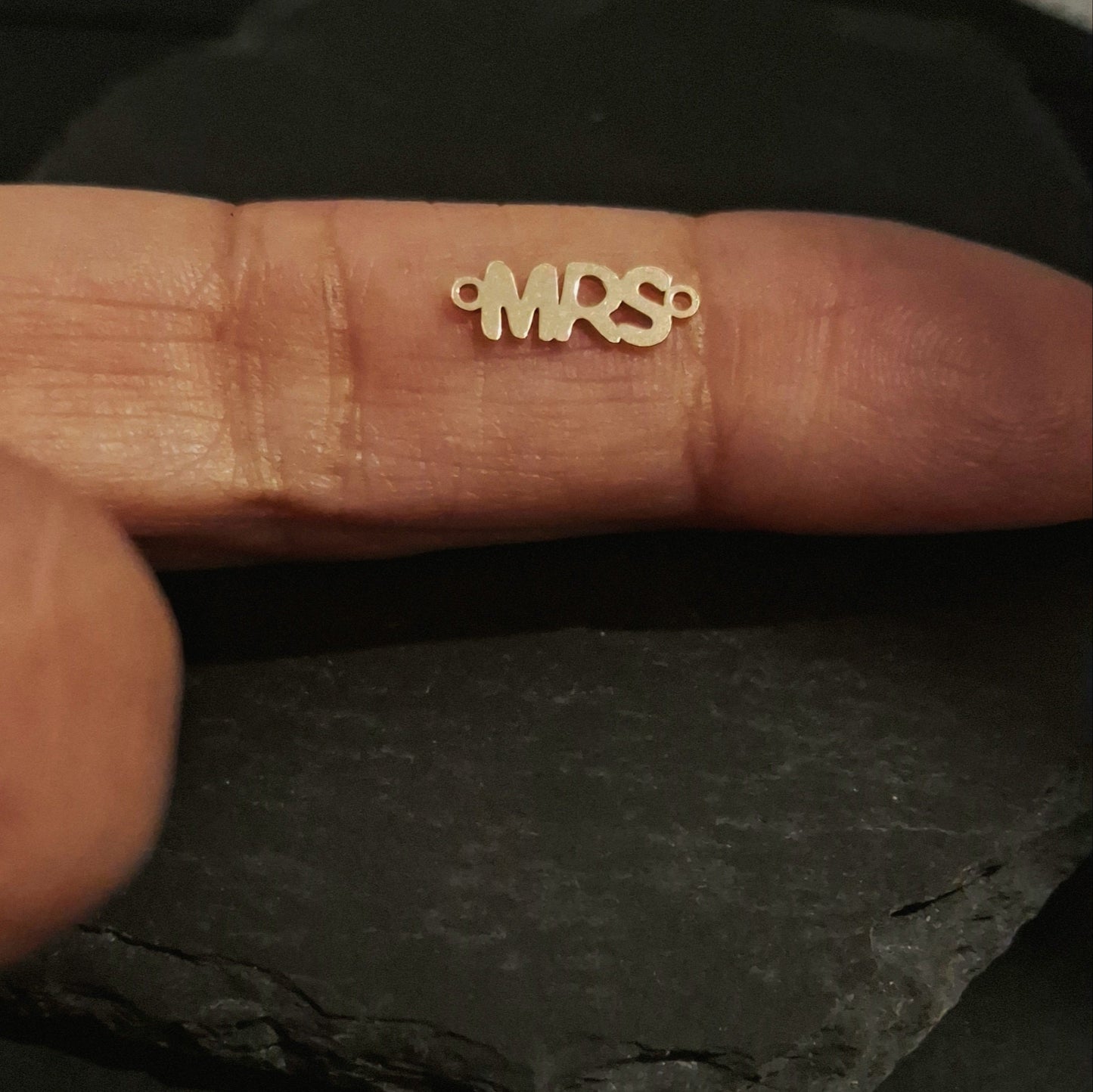 "MRS" Connector