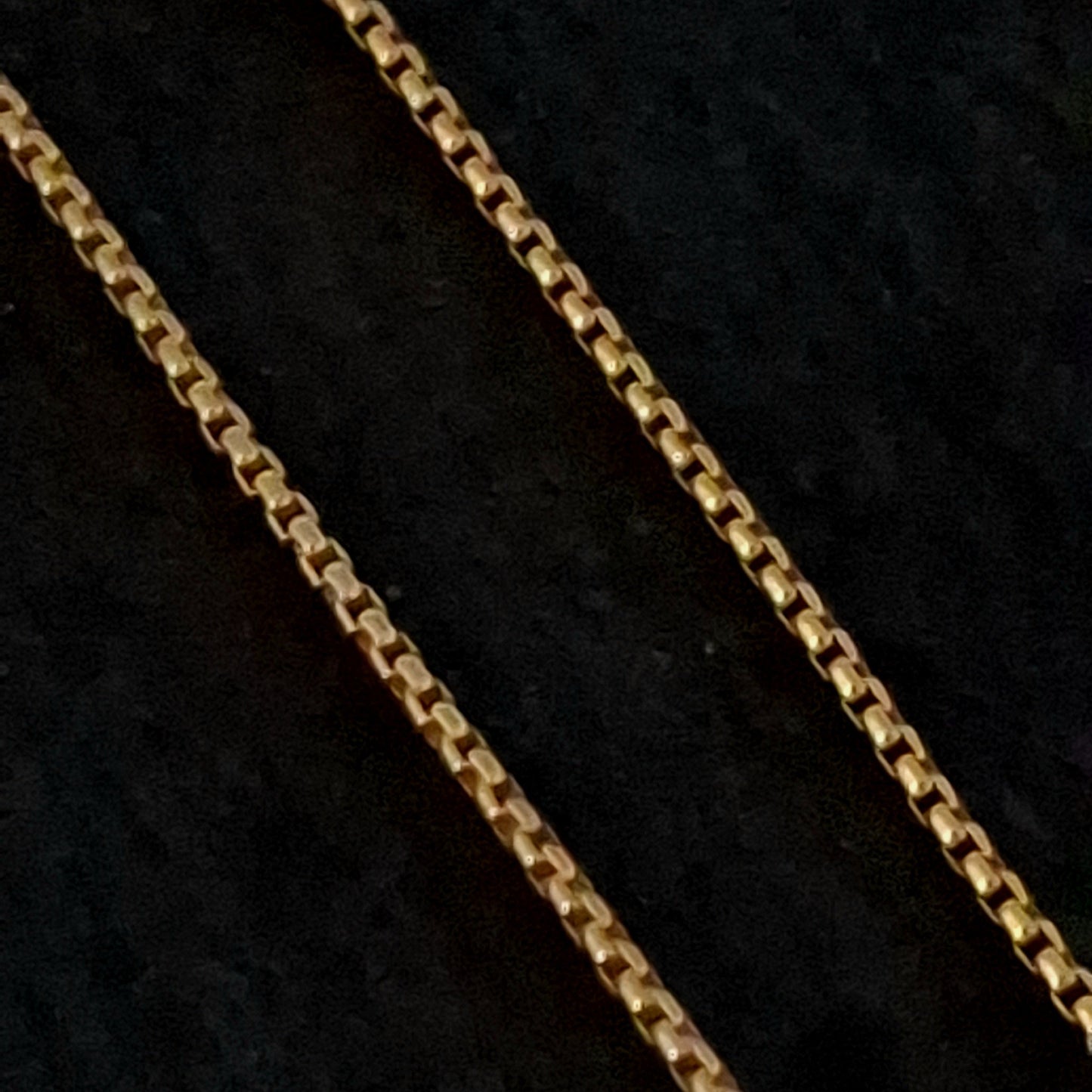 Rounded Box Chain