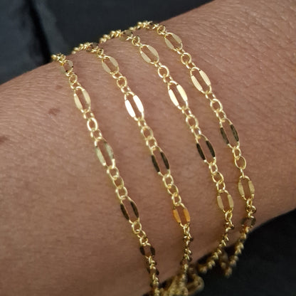 Large Lip Chain